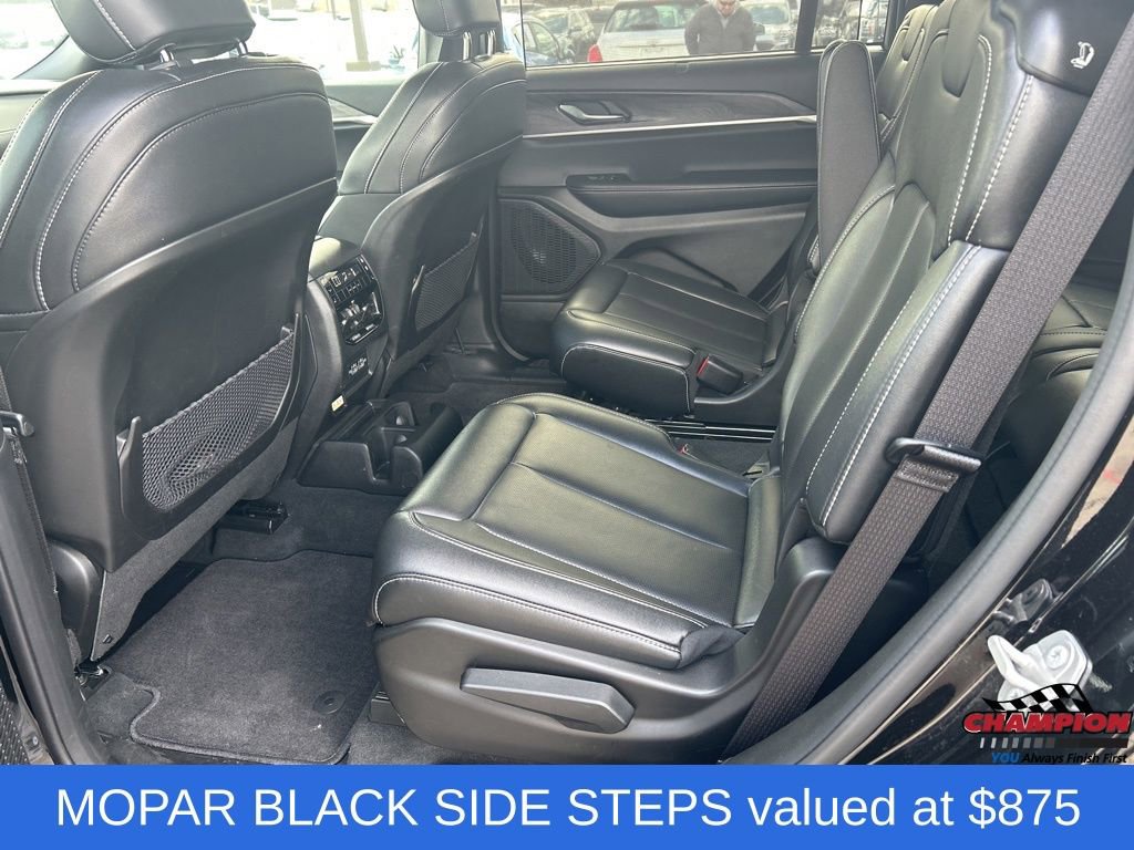 Used 2025 Jeep Grand Cherokee L Limited w/ Luxury Tech Group II AWD/4WD image 6