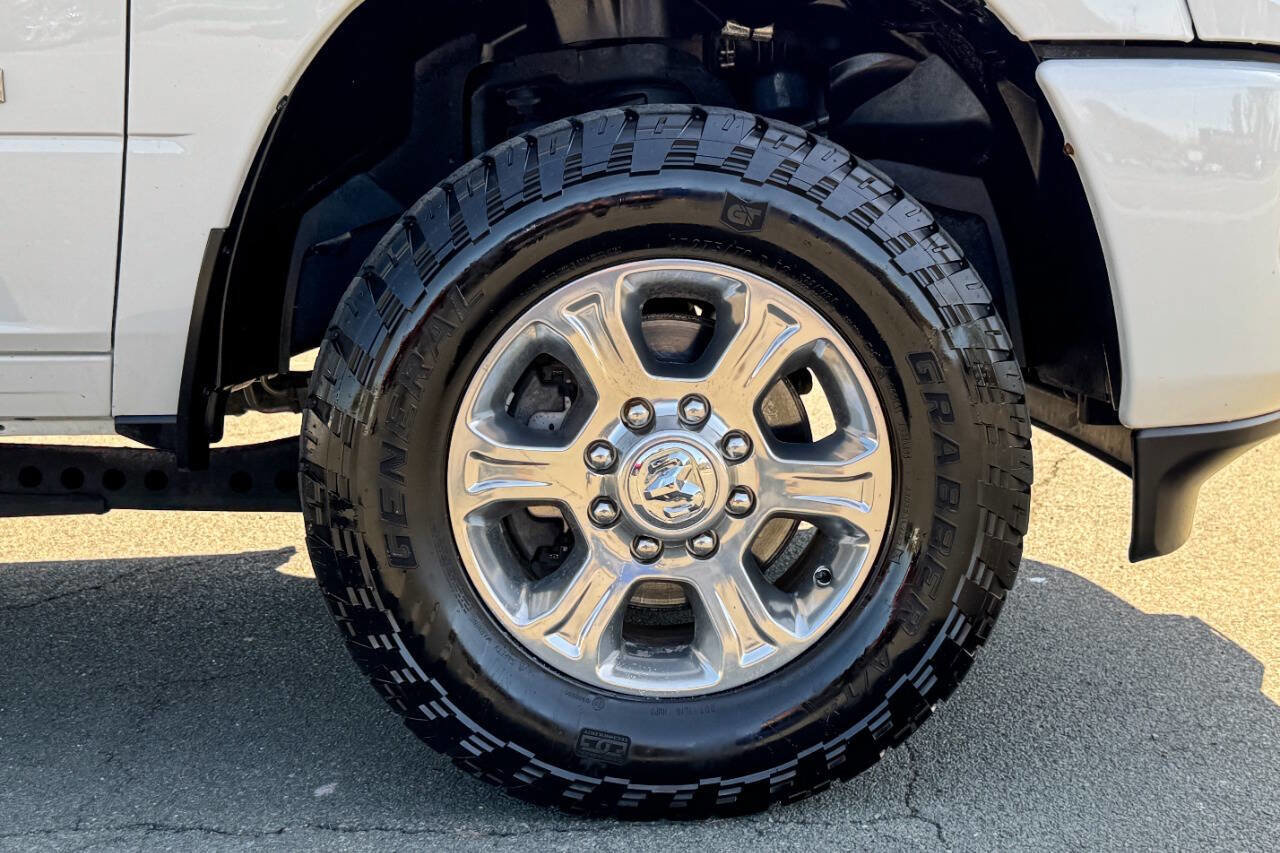 Used 2020 RAM 2500 Big Horn w/ Level 1 Equipment Group AWD/4WD image 10