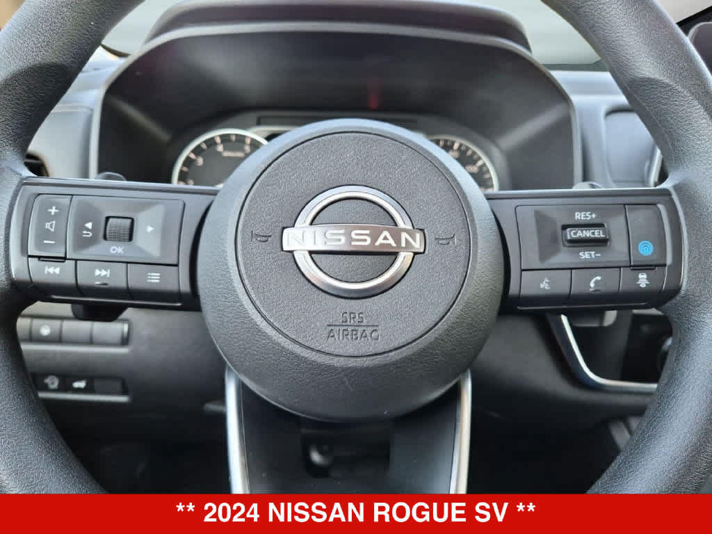 Used 2024 Nissan Rogue SV AWD/4WD image 21