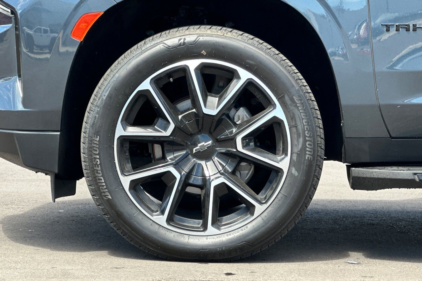 Used 2021 Chevrolet Tahoe RST w/ Luxury Package RWD image 39