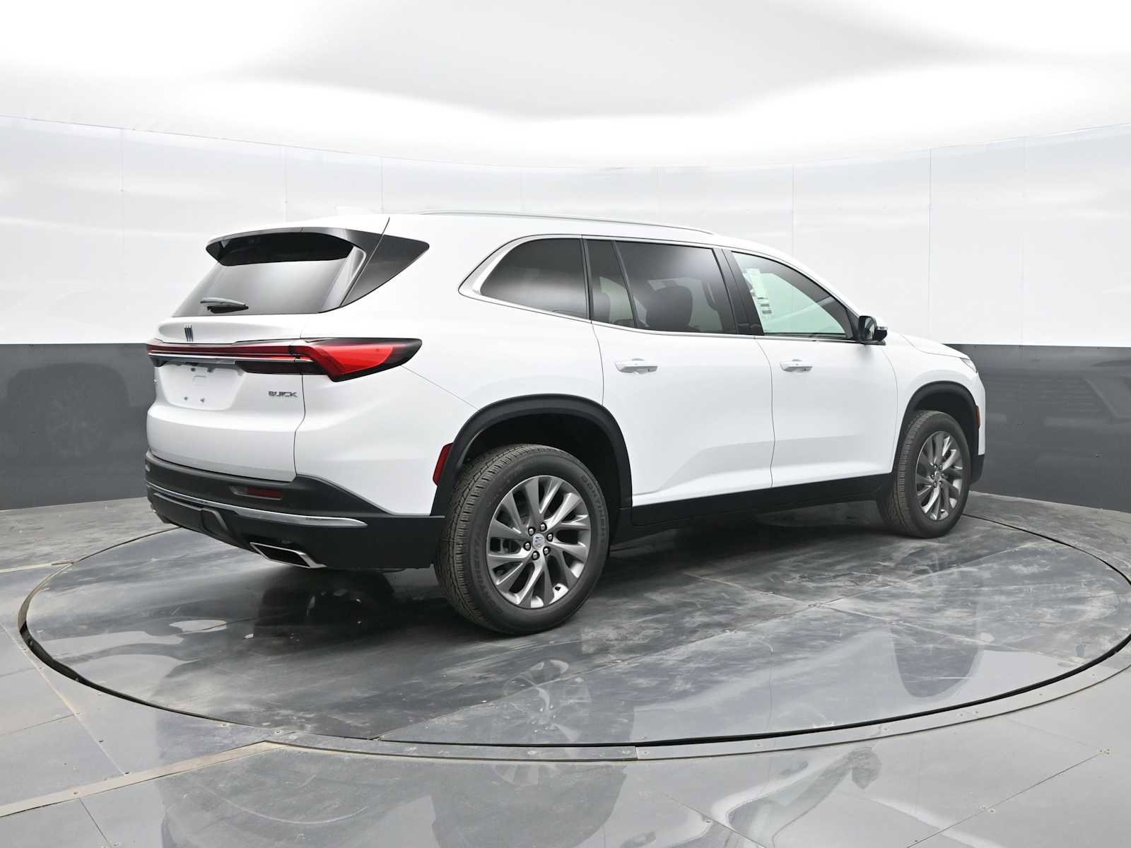 New 2026 Buick Enclave Preferred w/ Power Package image 7