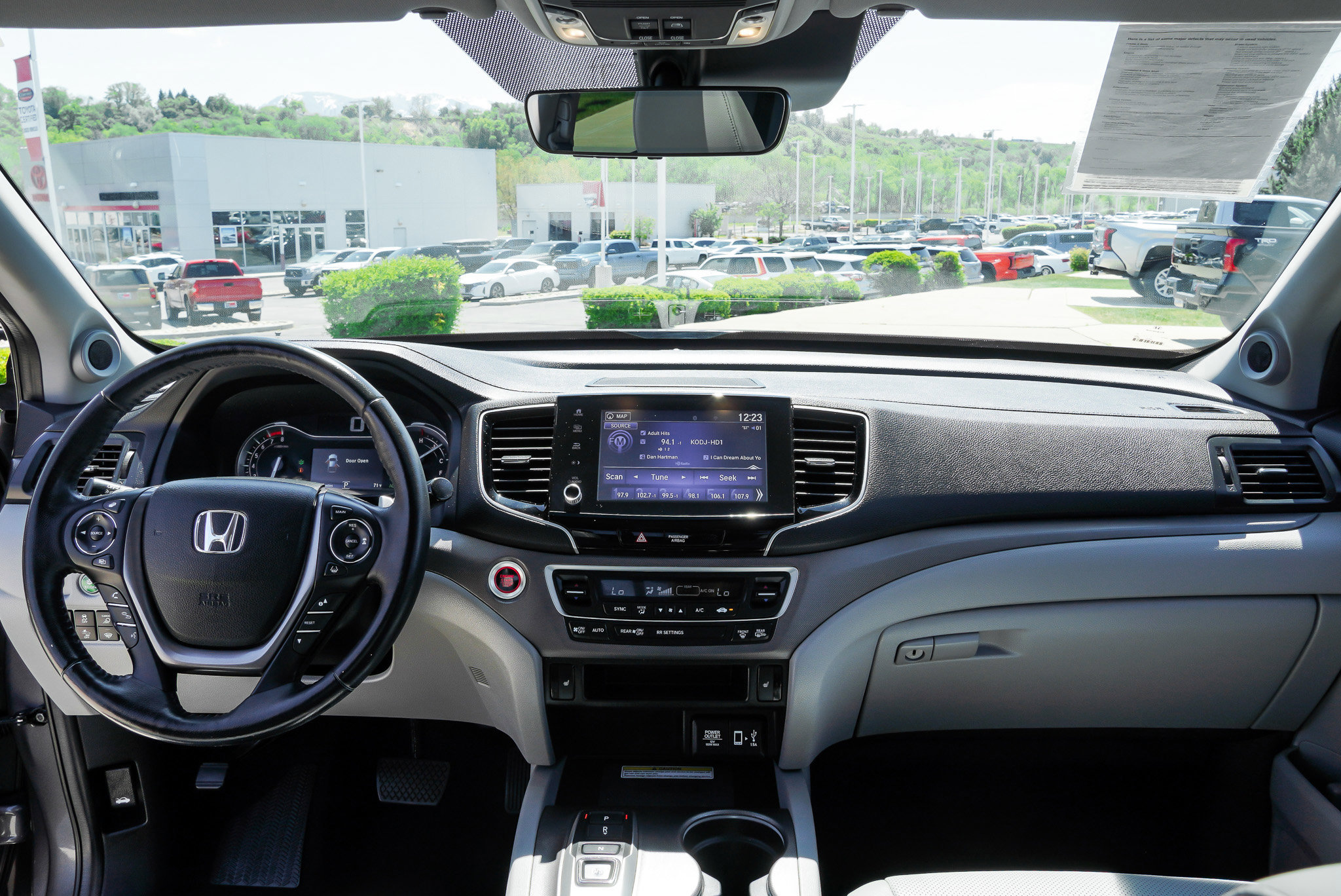 Used 2022 Honda Ridgeline RTL-E image 32