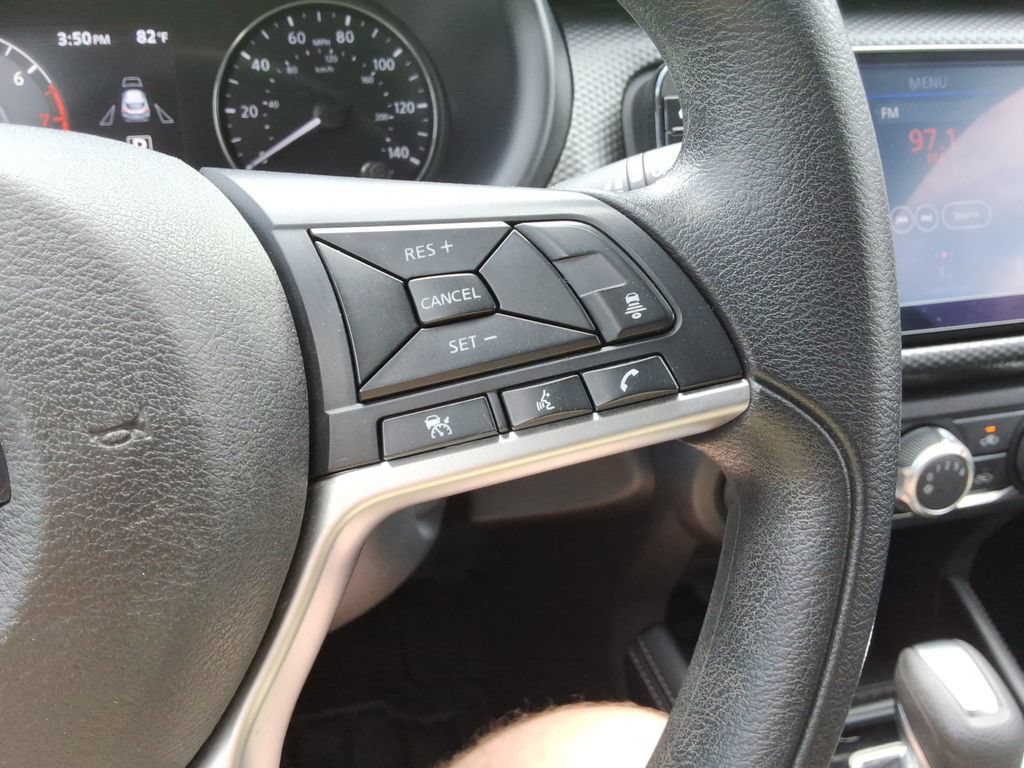 Used 2023 Nissan Kicks SV FWD image 26
