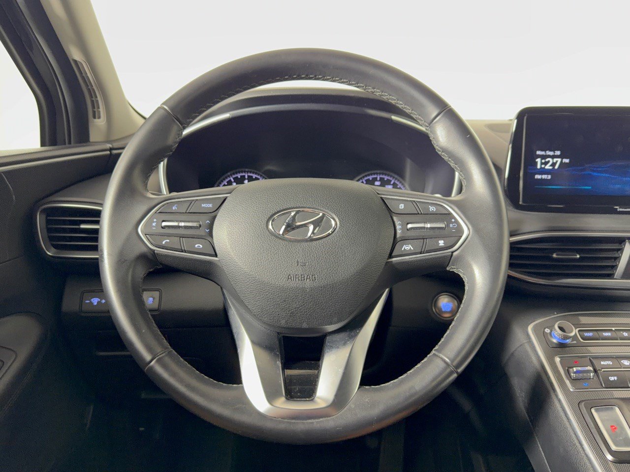 Used 2023 Hyundai Santa Fe XRT FWD image 10