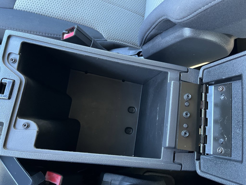 Used 2010 Jeep Liberty Sport image 13