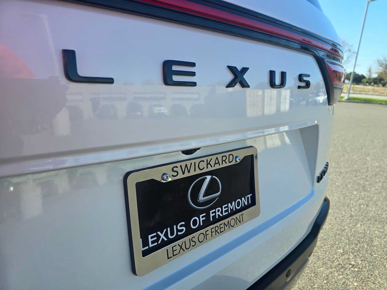 New 2026 Lexus LX 700h Luxury AWD/4WD image 13