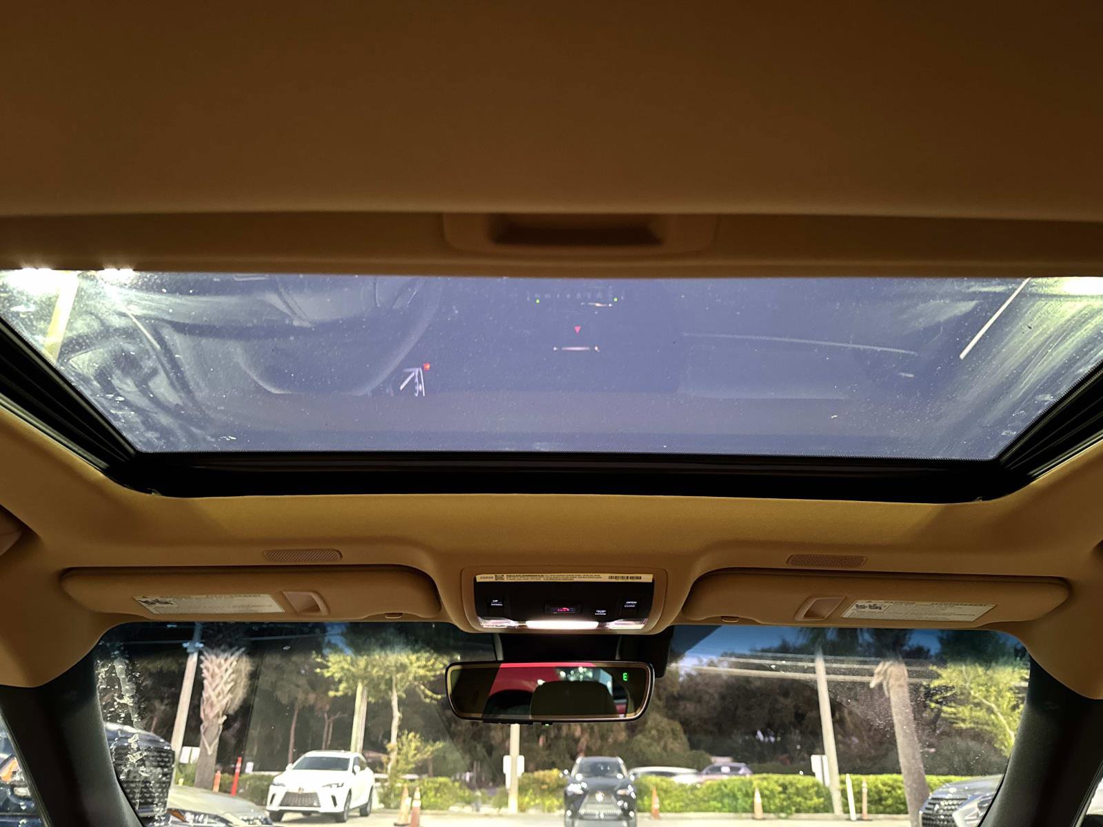 New 2025 Lexus ES 350 w/ Premium Package image 16