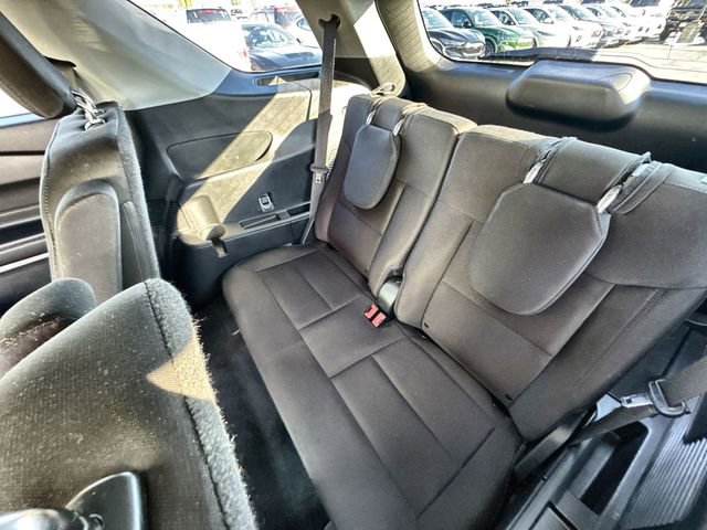 Used 2023 Ford Explorer XLT image 22