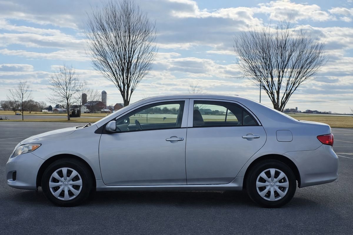 Used 2009 Toyota Corolla LE image 5
