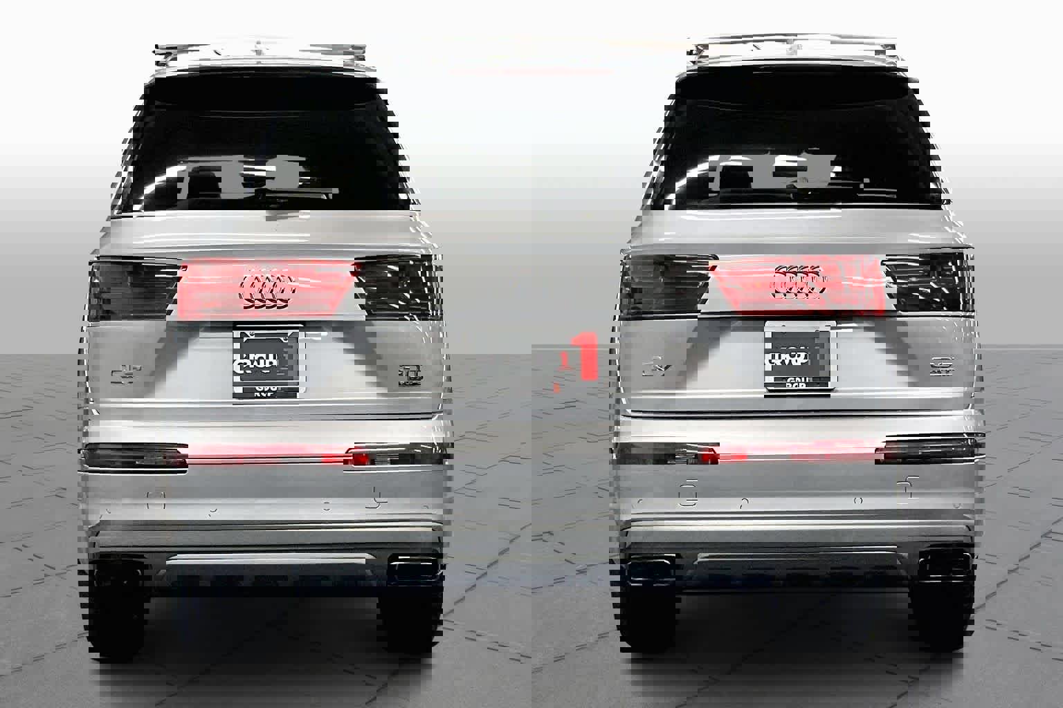 Used 2017 Audi Q7 3.0T Premium Plus w/ Premium Plus Package image 4