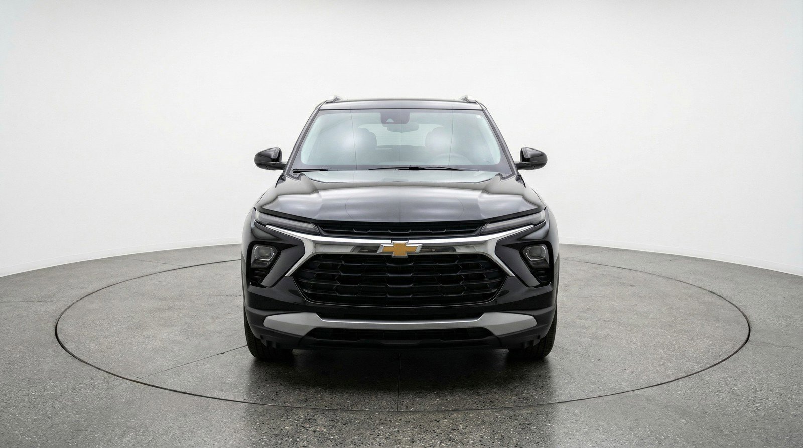 Used 2025 Chevrolet TrailBlazer LT FWD image 2