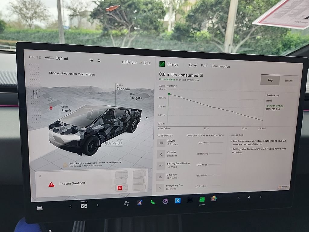 Used 2025 Tesla Cybertruck AWD Crew Cab image 29