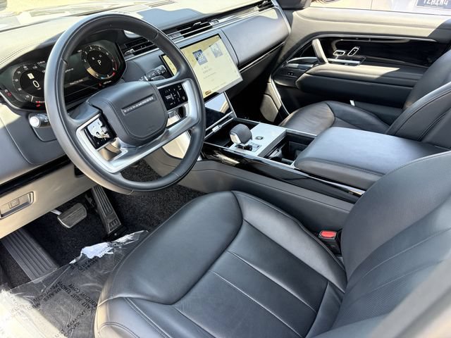 Used 2025 Land Rover Range Rover Long Wheelbase SE AWD/4WD image 5