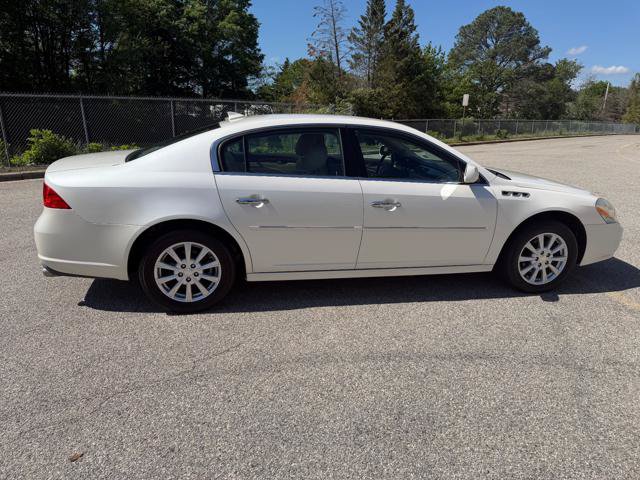 Used 2011 Buick Lucerne CXL FWD image 34