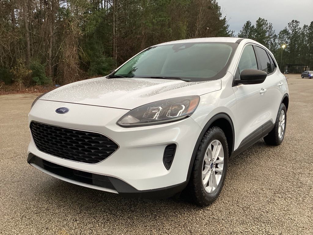 Used 2022 Ford Escape SE w/ Convenience Package image 3