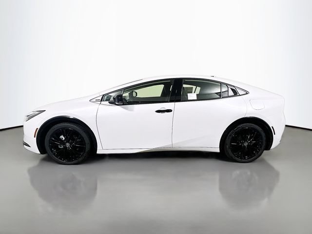 New 2026 Toyota Prius Plug-In Hybrid FWD image 6