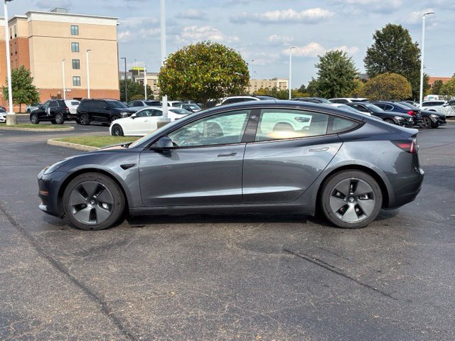 Used 2023 Tesla Model 3 Standard Range RWD image 5