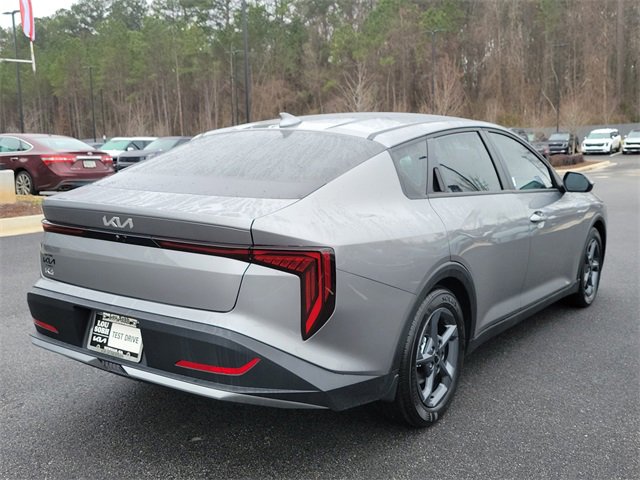New 2025 Kia K4 LXS image 4
