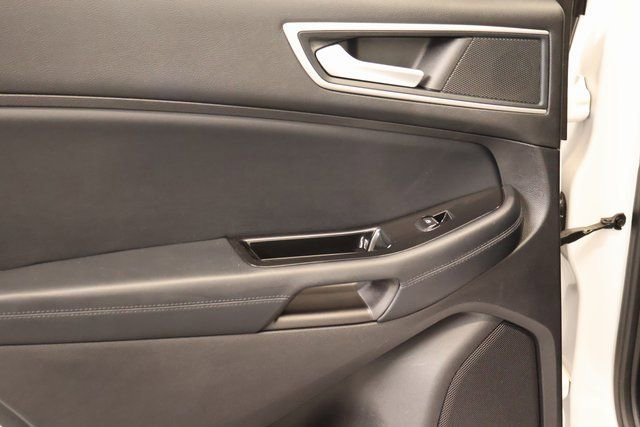 Used 2018 Ford Edge SEL w/ Equipment Group 201A image 30