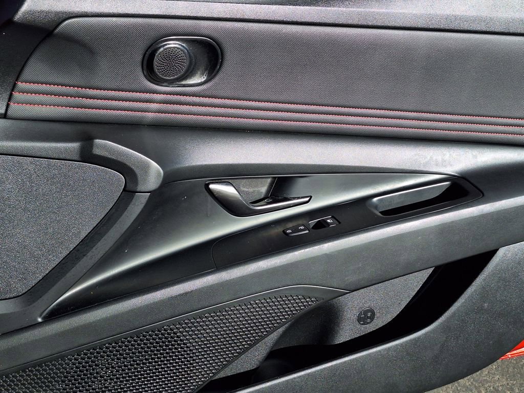 Used 2022 Hyundai Elantra N Line image 29
