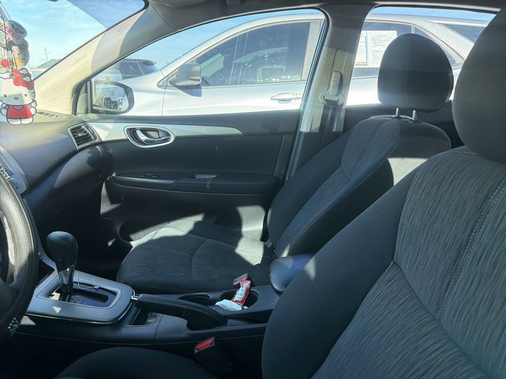 Used 2014 Nissan Sentra S image 16