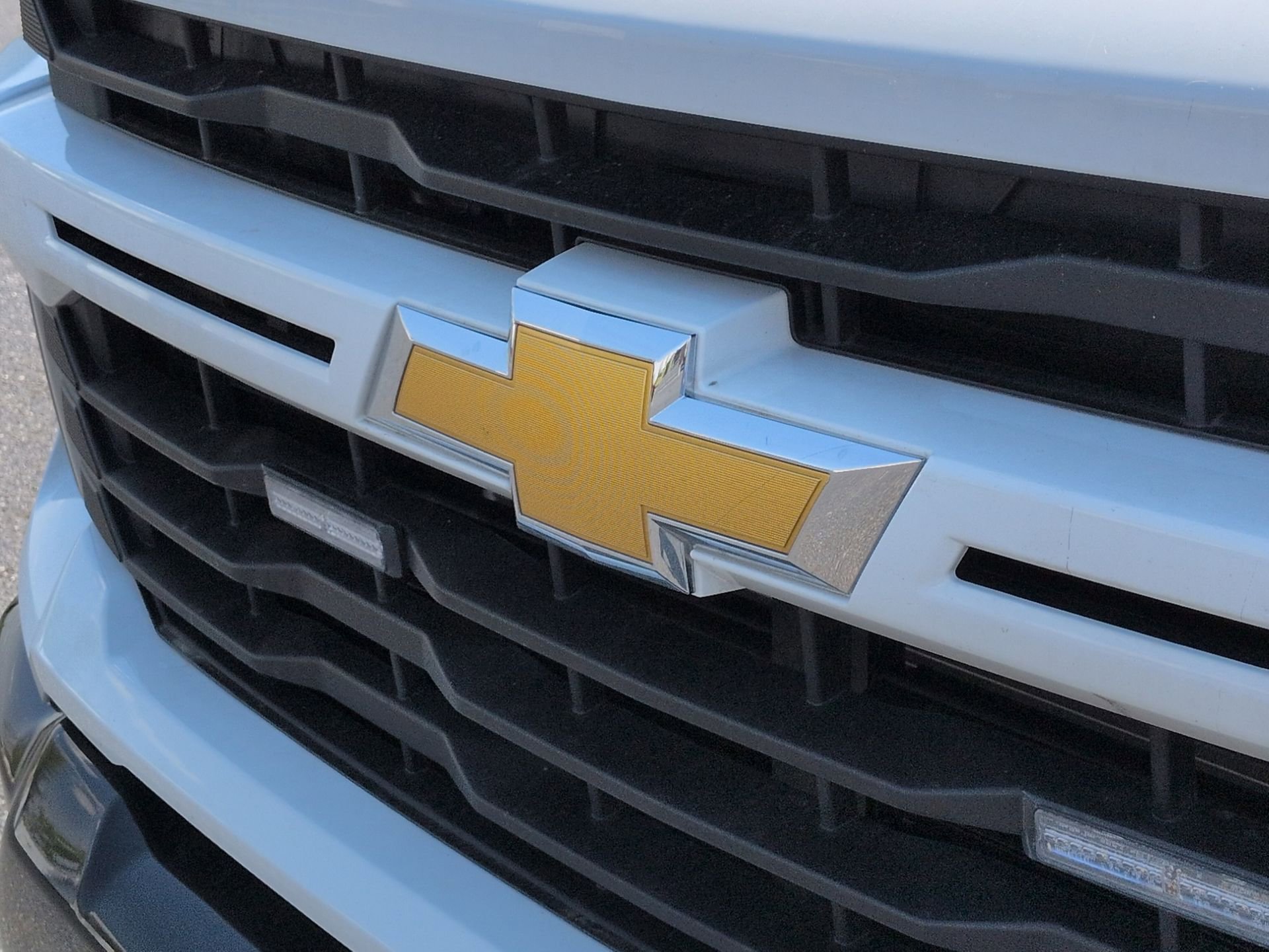Used 2024 Chevrolet Silverado 2500 Custom w/ Custom Convenience Package AWD/4WD image 31