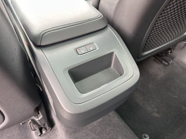 Certified 2023 Volvo XC60 B5 Plus w/ Climate Package image 14