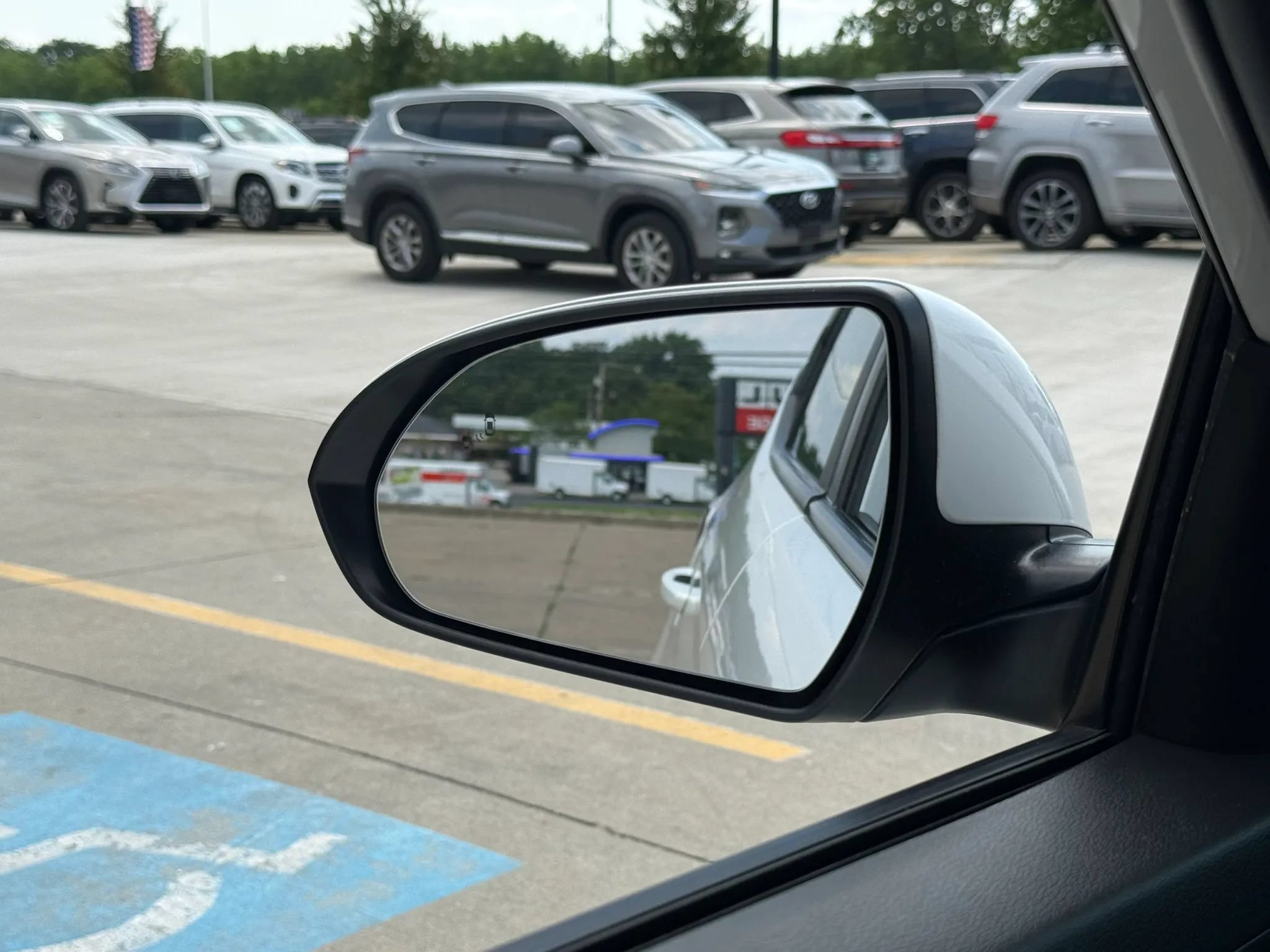 Used 2019 Hyundai Elantra SEL w/ Cargo Package FWD image 36