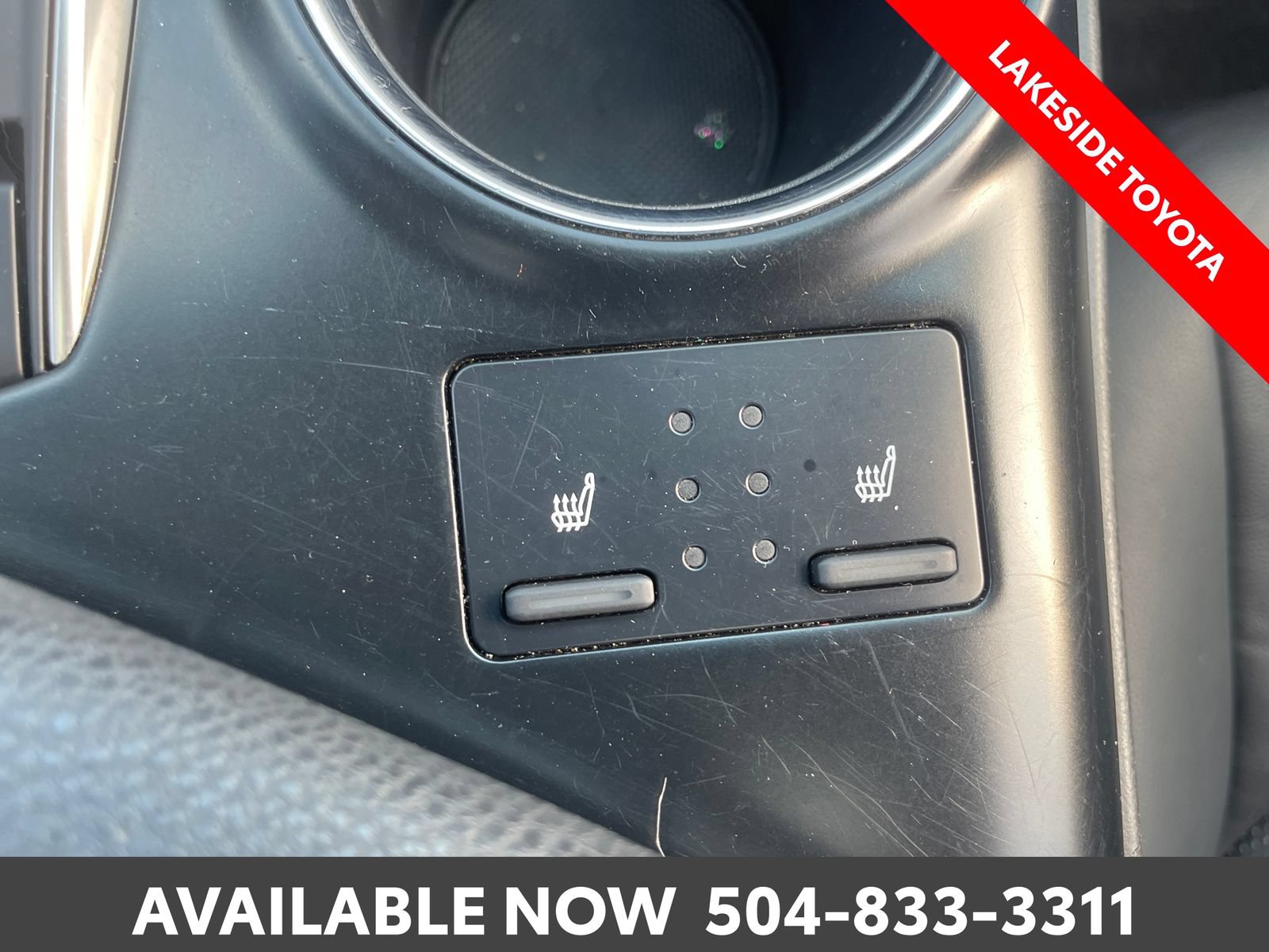 Used 2018 Toyota Camry XSE FWD image 33