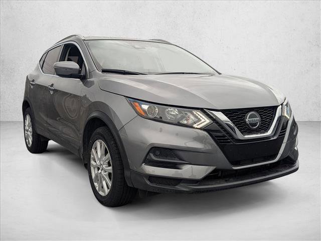 Used 2020 Nissan Rogue Sport SV image 3