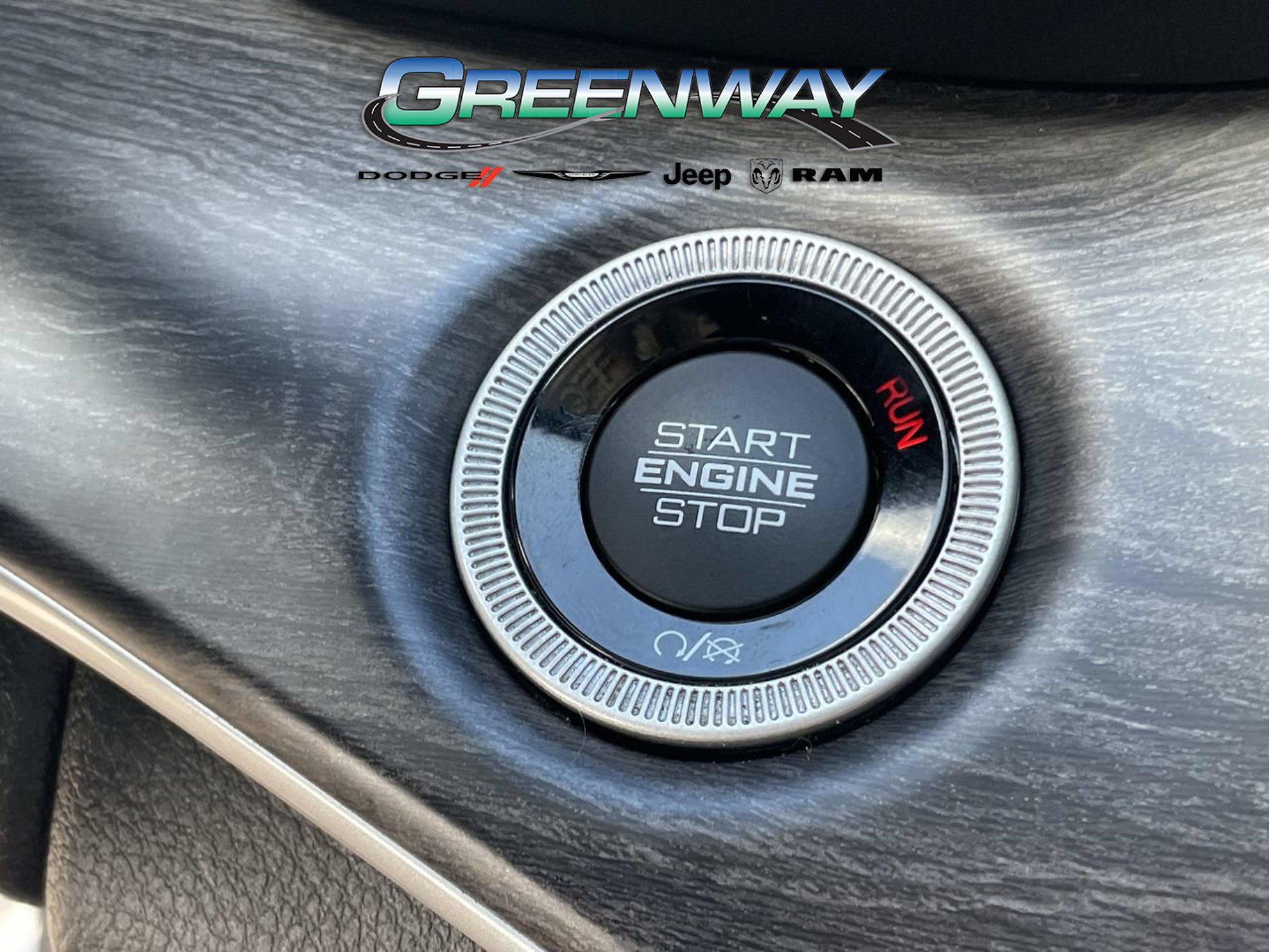 Used 2022 Jeep Grand Cherokee L Limited AWD/4WD image 32
