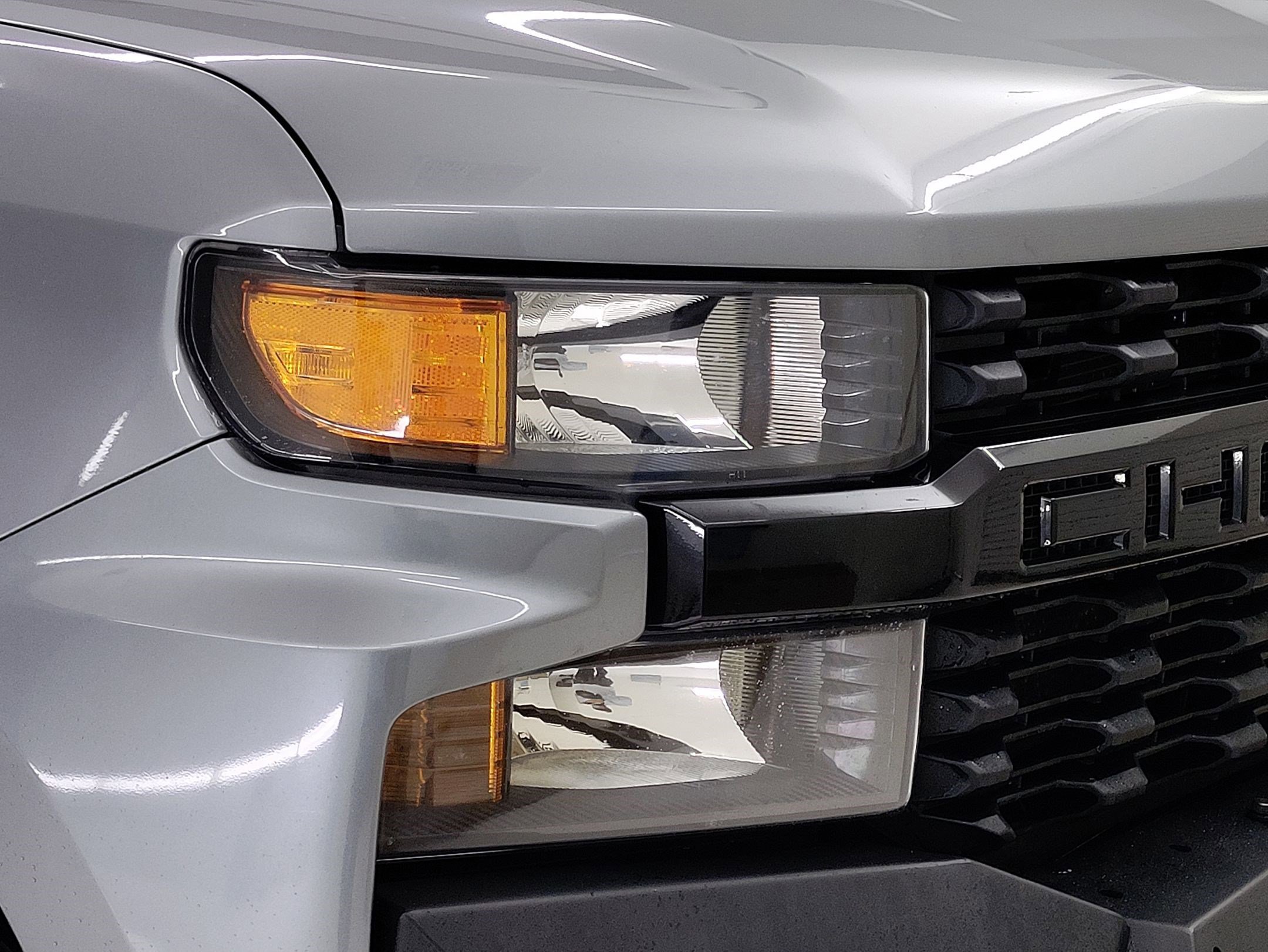 Used 2020 Chevrolet Silverado 1500 Custom Trail Boss w/ Custom Convenience Package image 3