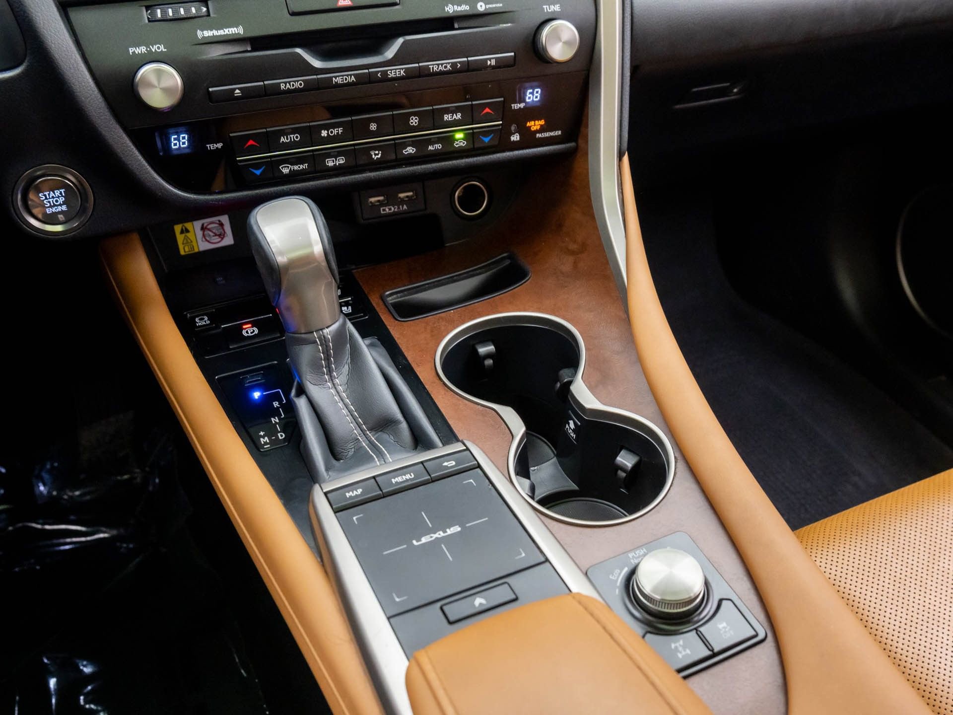 Used 2022 Lexus RX 350L Premium w/ Premium Package image 30