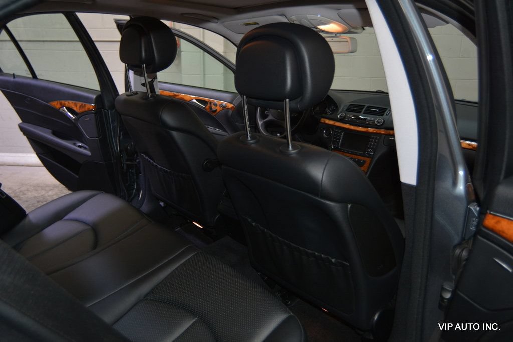 Used 2007 Mercedes-Benz E 350 4MATIC Sedan image 22