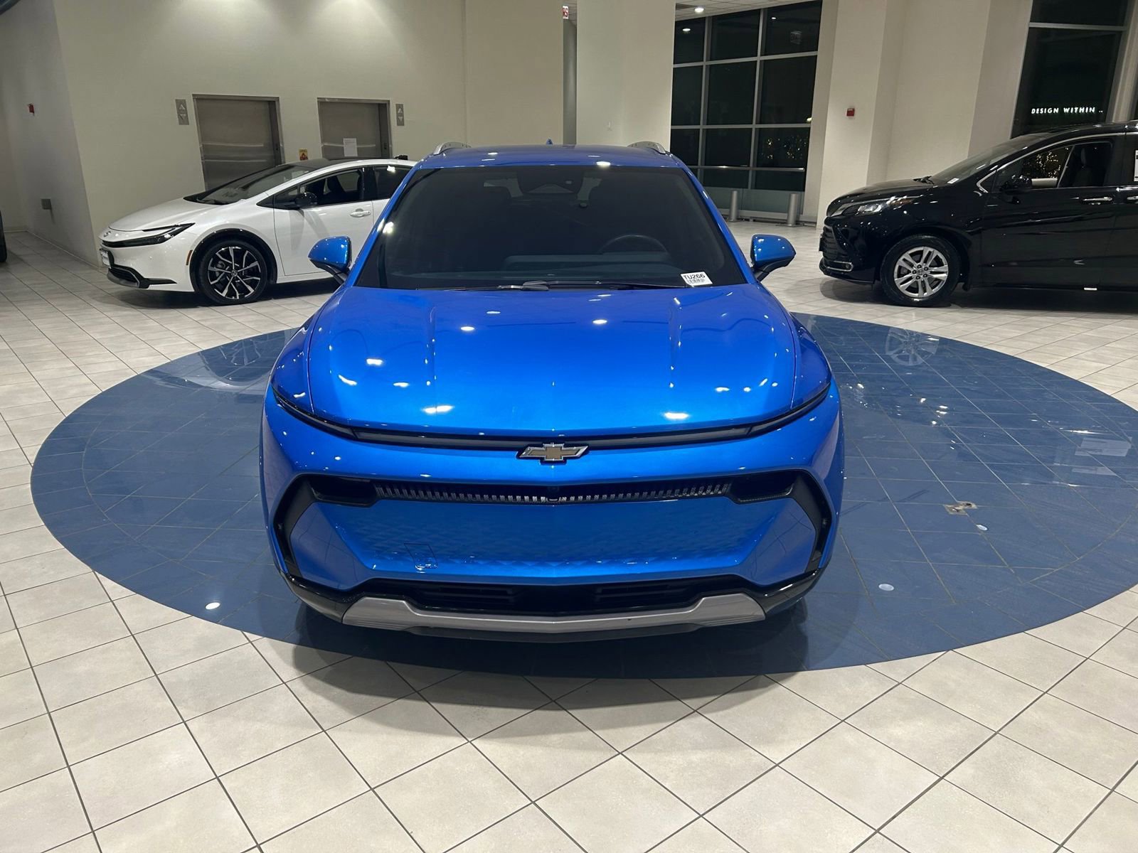 Used 2024 Chevrolet Equinox EV LT image 20