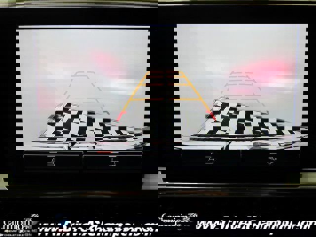 Certified 2025 GMC Sierra 1500 SLT w/ SLT Premium Package image 8