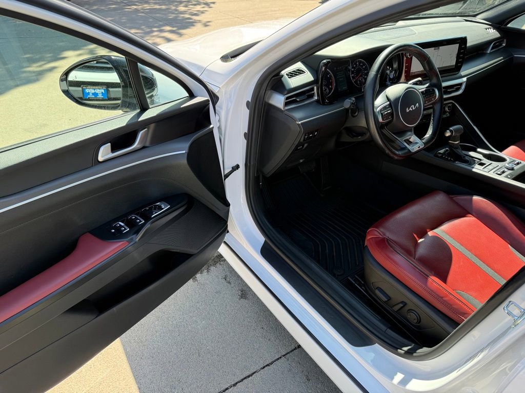 Used 2022 Kia K5 GT-Line w/ GT-Line Awd Premium Package image 12
