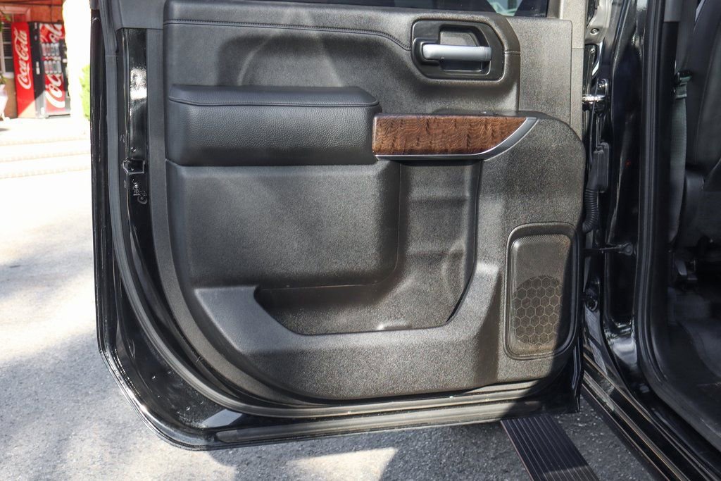 Used 2021 GMC Sierra 3500 Denali w/ Denali Ultimate Package image 44