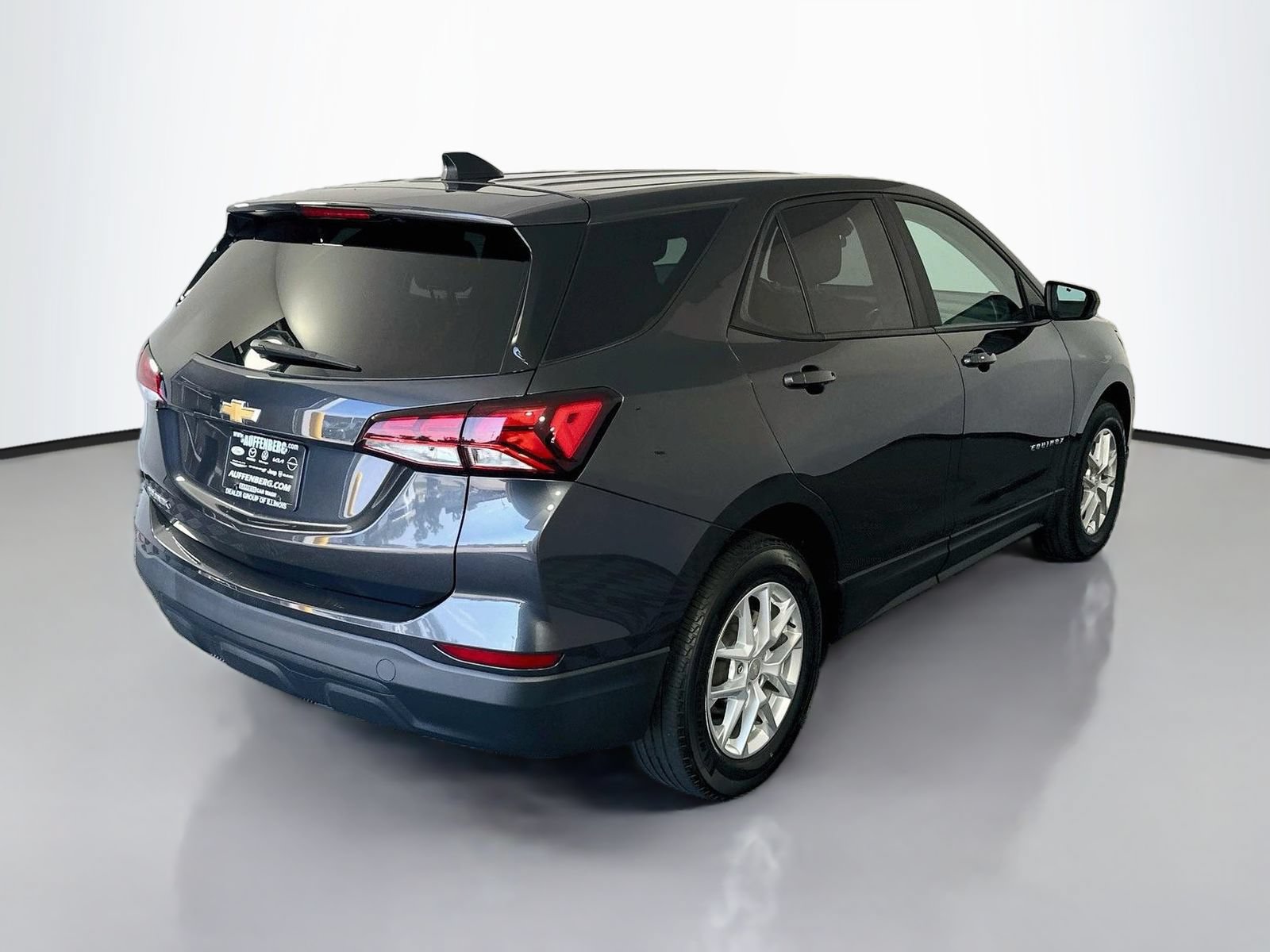 Used 2022 Chevrolet Equinox LS w/ LS Convenience Package FWD image 7