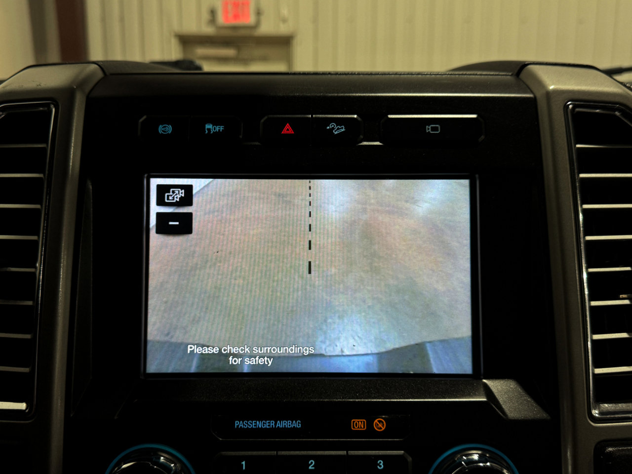 Used 2017 Ford F250 Lariat w/ Lariat Ultimate Package image 63