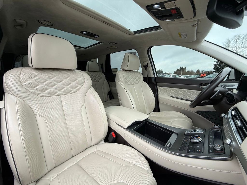 Used 2021 Hyundai Palisade Calligraphy w/ Winter Package image 24