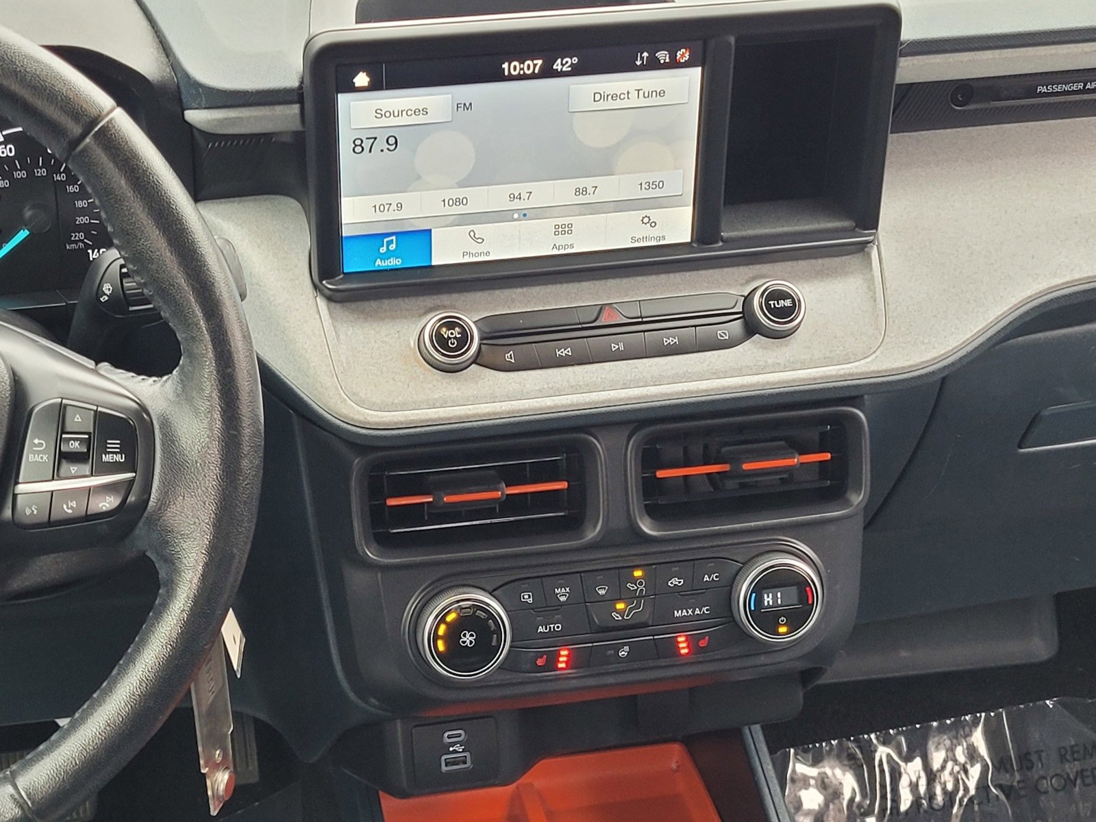 Certified 2022 Ford Maverick XLT w/ XLT Luxury Package image 15