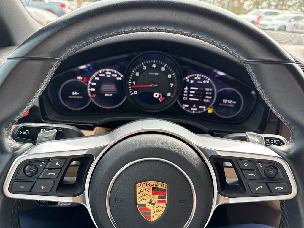 Used 2023 Porsche Cayenne image 21