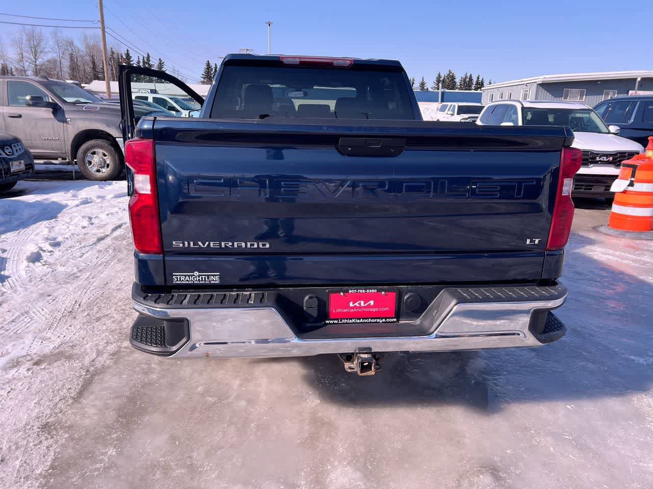 Used 2021 Chevrolet Silverado 1500 LT w/ Bed Protection Package AWD/4WD image 25