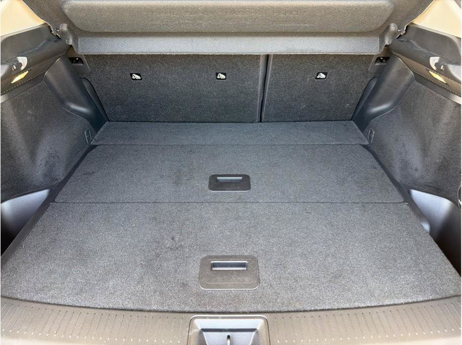 Used 2024 Nissan Ariya AWD image 12