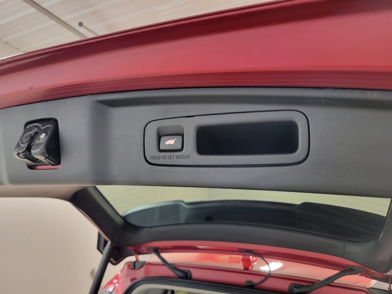 Used 2024 Honda CR-V EX-L image 67