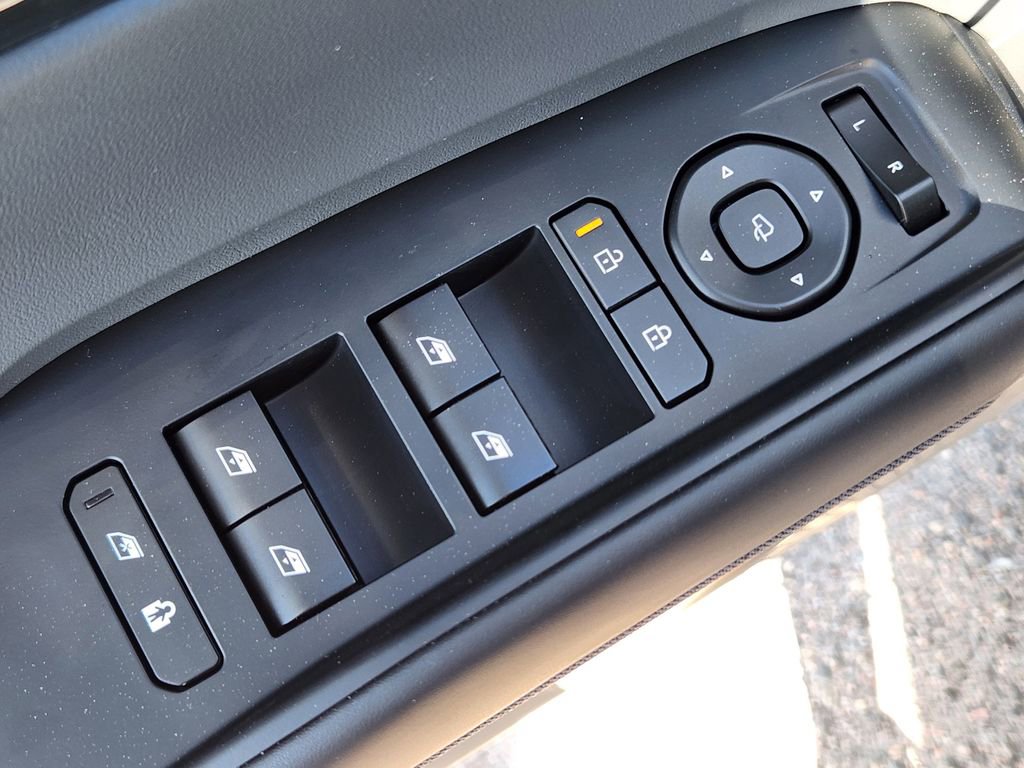 New 2026 Kia EV9 Land w/ Nightfall Edition Package image 7