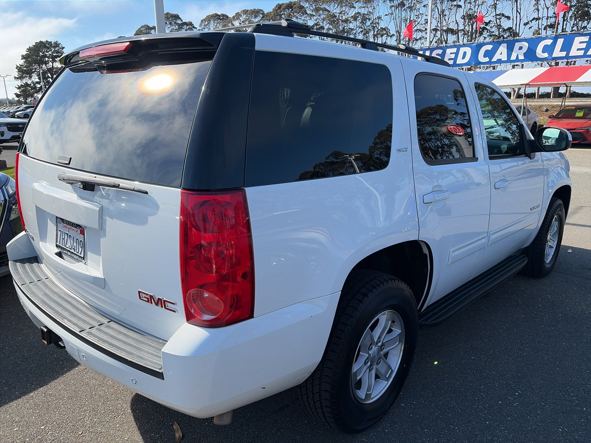 Used 2014 GMC Yukon SLT AWD/4WD image 6