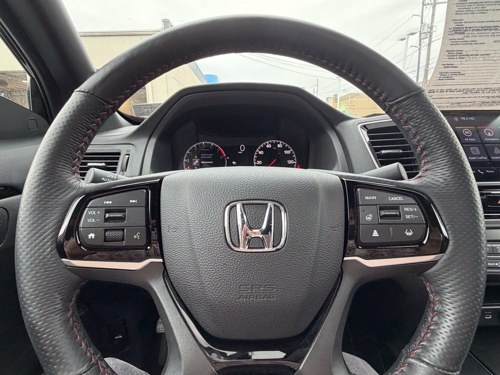 Certified 2025 Honda Ridgeline Black Edition image 7