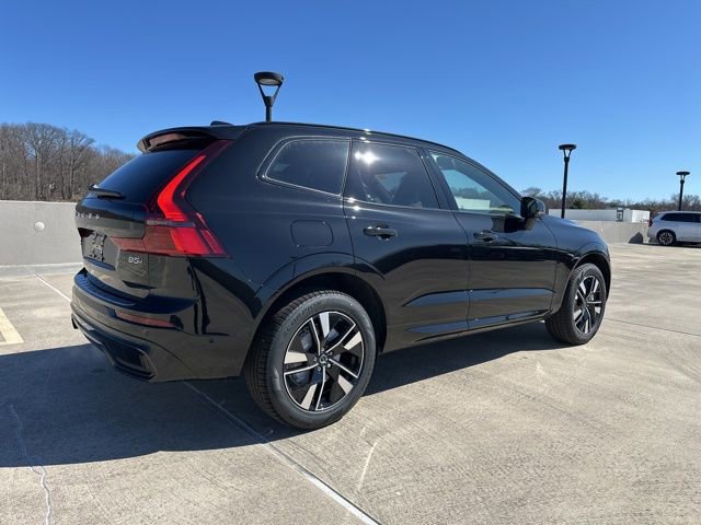 New 2026 Volvo XC60 B5 Plus w/ Protection Package Premier image 7